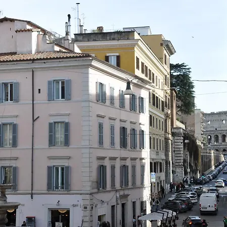 Casa vacanze Colosseo Dan *